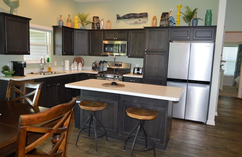 Candler House | Fun and lively home in The Villages! Golf Cart Included.