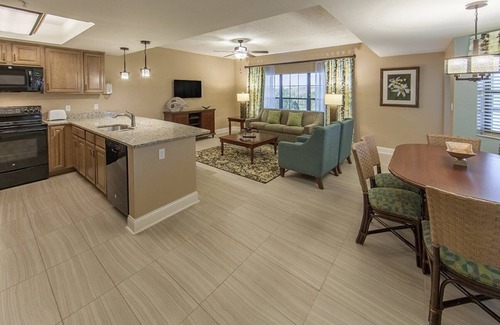 Orange Lake House | FUN FOR THE WHOLE FAMILY! Enjoy Orlando in luxury!