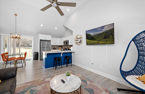 Claycomo House | Fun Haven: Spacious 4BR Retreat Near Worlds of Fun