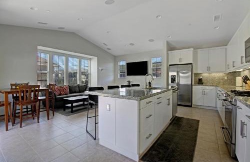 Ivey Ranch - Rancho Del Oro House | Fun In The Sun 2 Bed 2 Bath Home