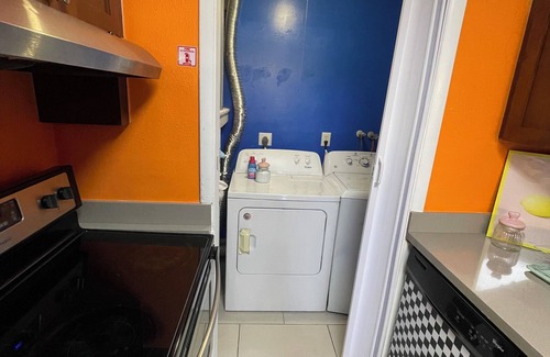 Croissant Park House | Fun Spot-Pool-Pickleball-Games-Near FLL-3br-Sleeps 8ppl