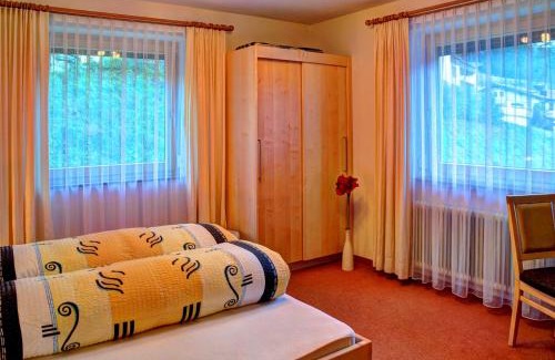 Jerzens House | Gästehaus Resi