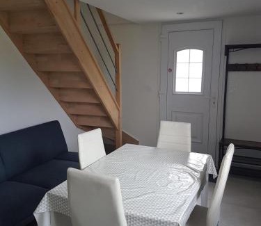 Manglieu House | Gîte à la campagne