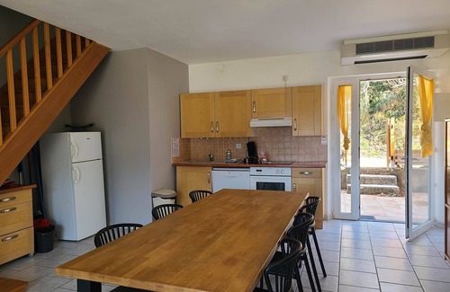 Montbrun-les-Bains Apartment | Gîte 2, 52 square metres, sleeps 6 near Montbrun Les Bains