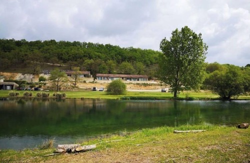 Belmontet Bed & Breakfast | Gîte 4 pers "Jonquille" en pleine nature