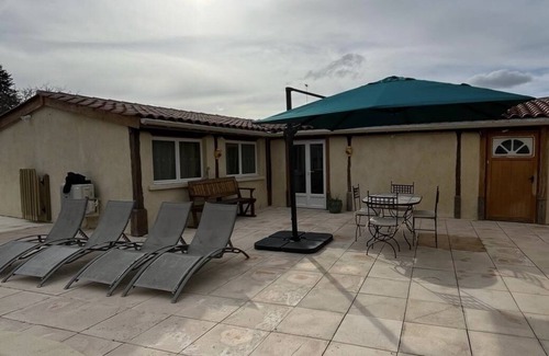 Alvignac House | Gîte 4 Personnes Avec Piscine Près de Rocamadour