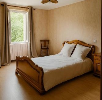La Fleche House | gîte 8 personnes Les Marqueries
