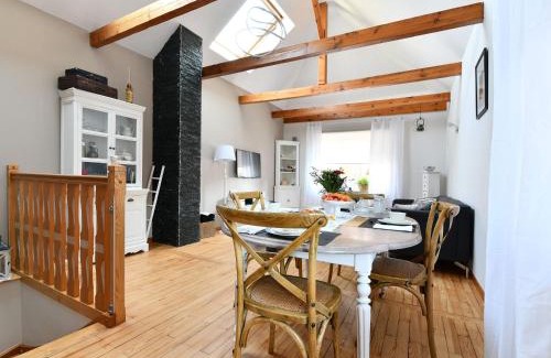 Bergholtz House | Gîte alsacien 75m² avec 2 chambres, climatisation, jardin privé, proche Colmar et Mulhouse - FR-1-744-2