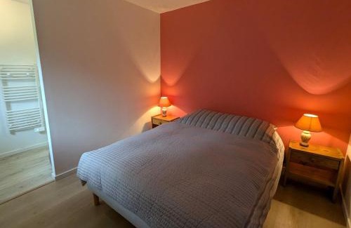 Villemurlin House | Gîte Authentique à Villemurlin avec Jardin et Parking - FR-1-590-527