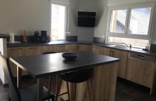 Condom-d'Aubrac House | Gîte aux Portes d'Aubrac