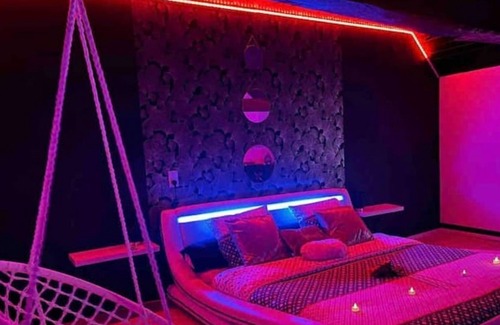 Pleyben Apartment | Gîte Avec Jacuzzi Privatif