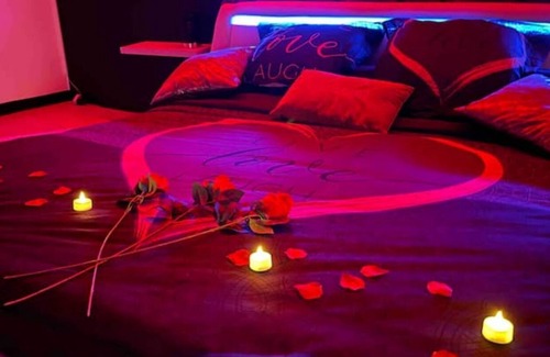 Pleyben Apartment | Gîte Avec Jacuzzi Privatif