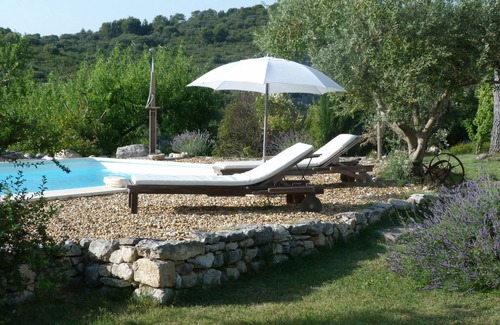 Methamis House | Gîte Avec Piscine Dans un Petit Village