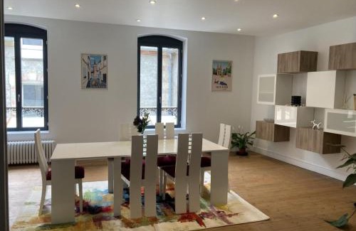 Moulins Apartment | Gîte calme au cœur de Moulins pour 4 personnes - FR-1-489-570