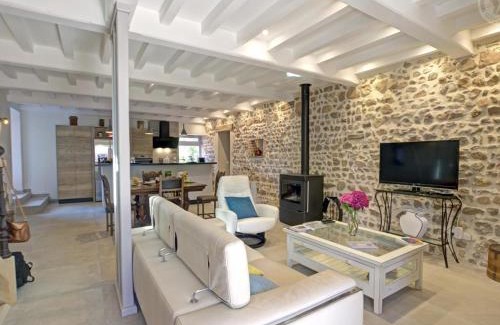 Notre-Dame-de-Boisset House | Gîte chaleureux avec spa et terrasse dans le Val du Rhins - FR-1-496-320