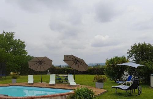 Louchy-Montfand House | Gîte chaleureux avec piscine et WiFi, près de Vichy - FR-1-489-444