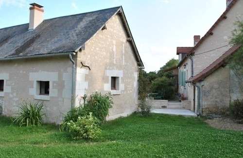 Charnizay House | Gîte Charnizay, 2 pièces, 2 personnes - FR-1-381-53