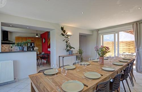 Chevrieres House | Gîte confort pour 12 pers. avec spa et jardin privatif - FR-1-496-354