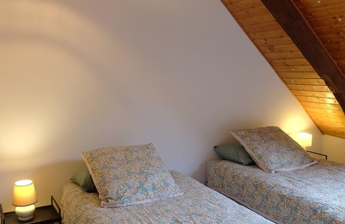 Guipry-Messac House | Gîte Cosy à la Campagne 14 Personnes, Idéal Pour Familles et Amis