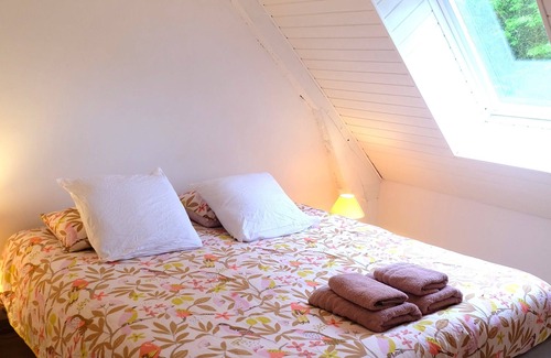 Guipry-Messac House | Gîte Cosy à la Campagne 14 Personnes, Idéal Pour Familles et Amis