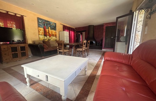 Lorgues House | Gîte Dans Bastide Campagnarde Avec Piscine