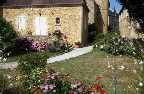 Saint-Martial-de-Nabirat House | Gîte dans propriété périgourdine