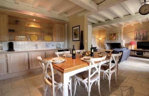 Saint-Ciers-de-Canesse House | Gîte de Bujan - Saint Ciers DE Canesse