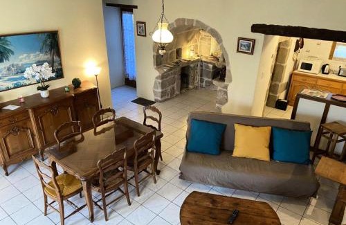 Darazac Apartment | Gîte de France à Darazac 2 épis - Gîte de France 2 personnes MAE-5181