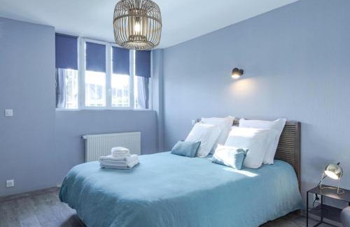 Uzerche Apartment | Gîte de France Gîte les pierres bleues 2 épis - Gîte de France 2 personnes MAE-4011