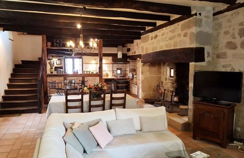 Curemonte Villa | Gîte de France in Curemonte 3 ears - Gîte de France 6 people