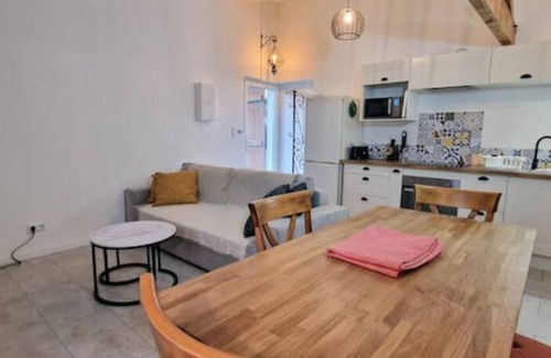 Buzet-sur-Baise House | Gîte de L'akwaba Logement T2 Buzet-sur-baïse 47160 - LOT ET Garonne