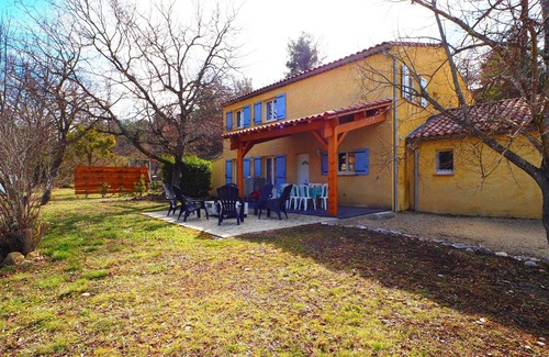 Montagnac-Montpezat House | Gîte de la truffière "Les Chênes