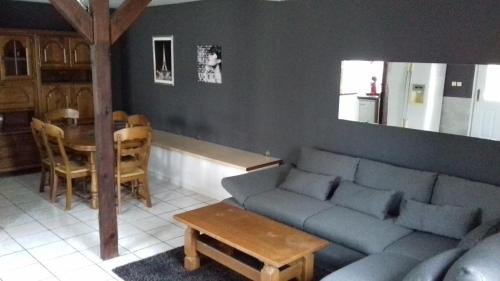 Dontrien House | Gîte de la Py