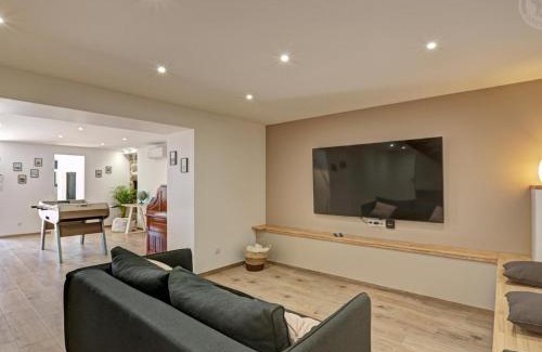 Luriecq House | Gîte de standing 5 suites - Jardin, terrasse et Wi-Fi - FR-1-496-355