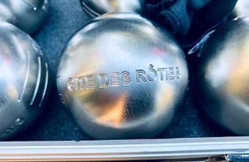 Poncins Apartment | Gîte Des Roties