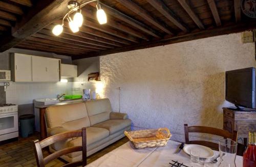 Pralong House | Gîte douillet pour 2 personnes aux Monts du Forez - FR-1-496-261