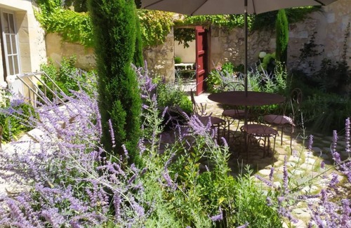 Cambes House | Gîte du Château Haut Peyrat