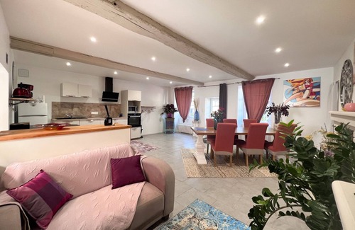 Talmont-Saint-Hilaire Cottage | Gîte du Paradis Perdu, Medeina, in Talmont-Saint-Hilaire