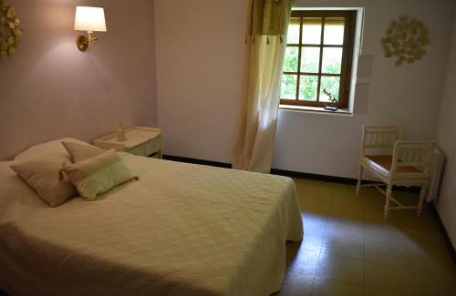 Le Buisson-de-Cadouin House | Gîte du Petit Bois