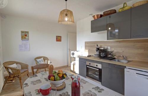 Saint-Romain-en-Jarez House | Gîte en pleine campagne au calme, idéal pour randonnées - FR-1-496-295
