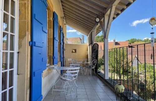 Pierrefitte-sur-Loire House | Gîte familial 18ème siècle avec jardin et animaux admis - FR-1-489-387