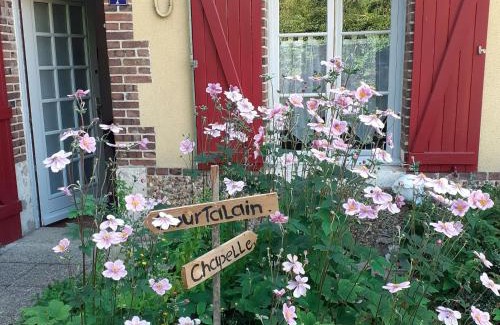 Nouvelle d'Arrou House | Gîte familial à Arrou avec jardin, babyfoot, mezzanine suspendue et cuisine équipée - FR-1-581-93