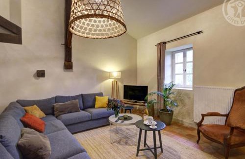 Sainte-Croix-en-Jarez House | Gîte historique avec Wifi et animaux acceptés - FR-1-496-275