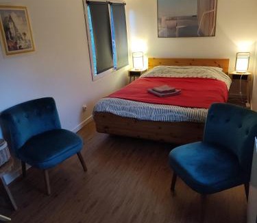 Bagneux House | Gîte insolite La Renouée