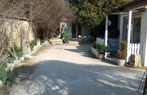 Sarrians Apartment | Gîte Jeannine