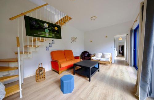 La Celle-sous-Gouzon Apartment | Gîte L'écrin de l'Andelle - Entre rivière et forêt