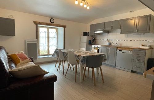 Colombey-les-deux-Eglises House | Gîte L'entre 2, 7personnes à COLOMBEY proche de Nigloland