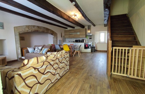 Castelnau-de-Mandailles House | Gîte L'oustalet 6 Personnes