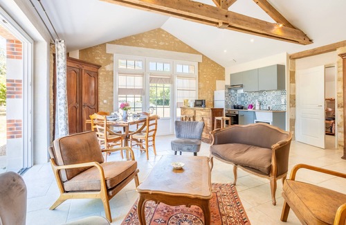 Sainte-Cecile Cottage | Gîte 'La Longère Near Puy du Fou' with Private Terrace, Shared Garden and Wi-Fi