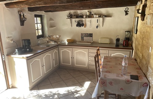 Plazac House | Gîte La Roseraie in Black Perigord